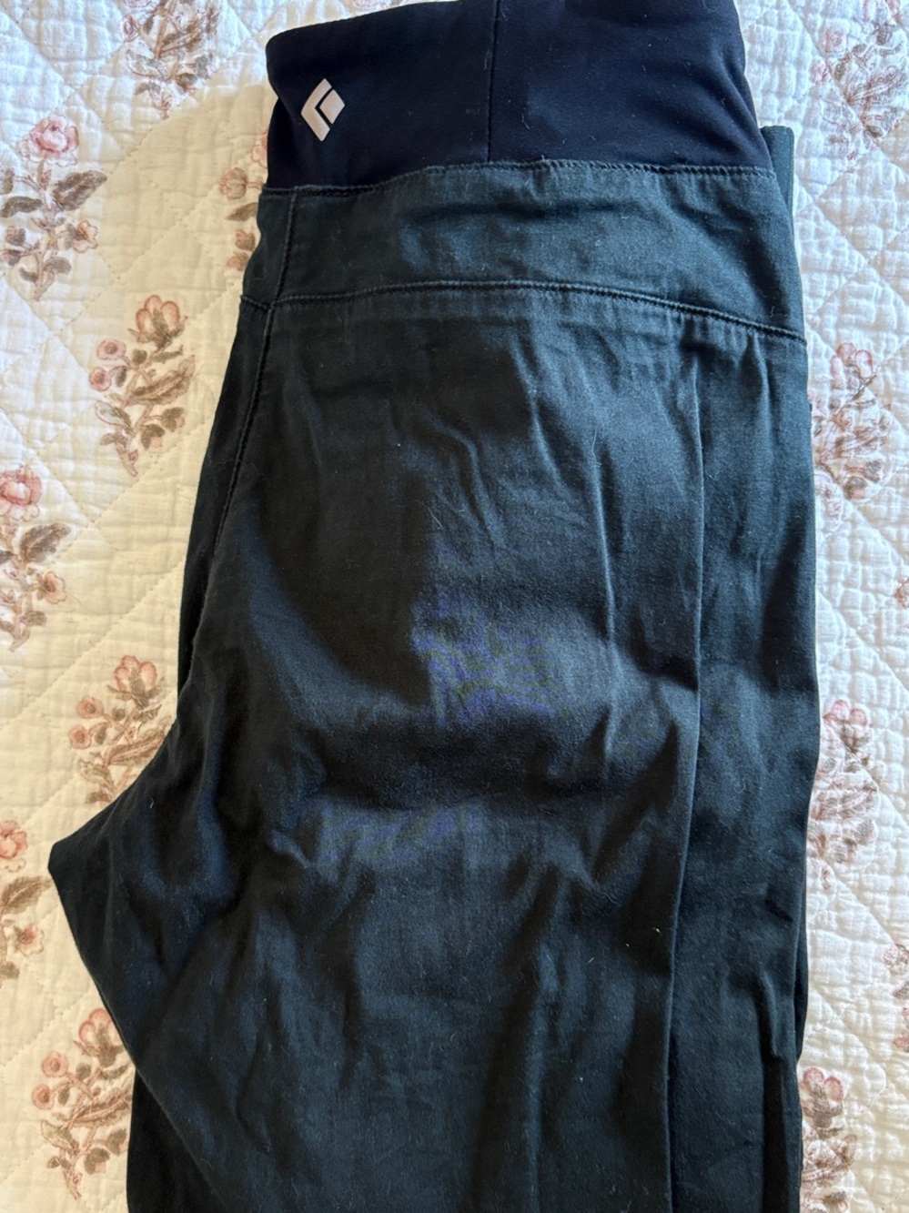 Black Diamond Black Women's Notion Joggers with High Waistband